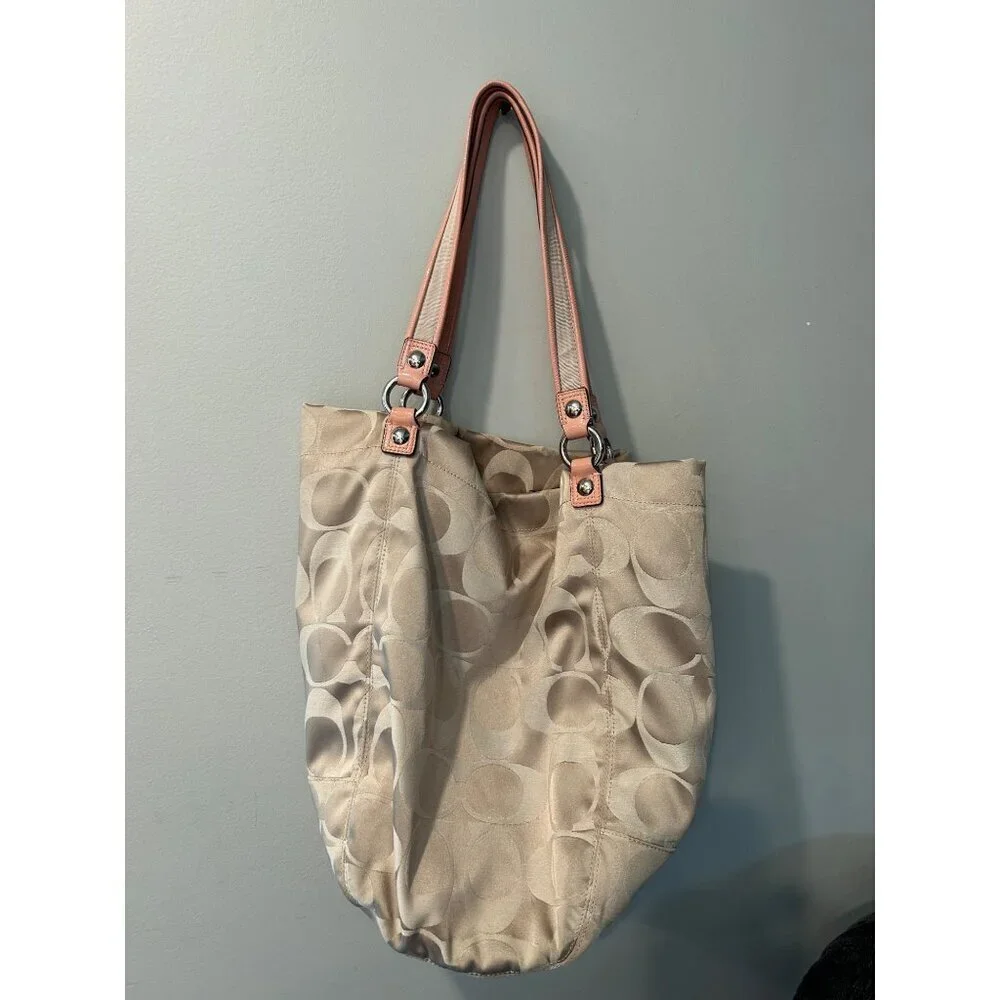 Vintage Coach Poppy bucket bag near mint condition y2k, glam - Picture 8 of 9